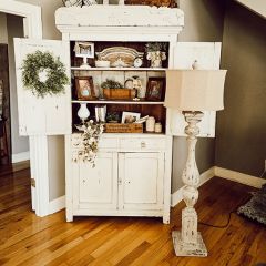 Distressed Manor Floor Lamp