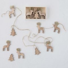 DIY Holiday Wood Garland