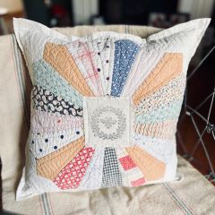 Dresden Plate Quilted Bee Accent Pillow