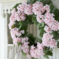 22 Inch Spring Geranium Wreath