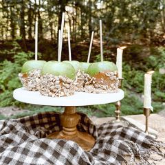 Elegant Marble Cake Stand