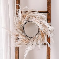 Elegant Pale Pampas Grass Wreath