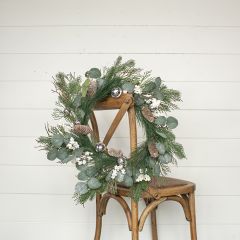 Farmhouse Christmas Eucalyptus Wreath