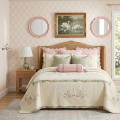 Farmhouse Classics Heirloom Floral Bedspread