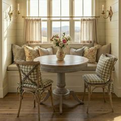Farmhouse Classics Round Pedestal Entry Table