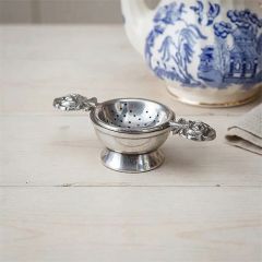 Farmhouse Manor Tea Strainer