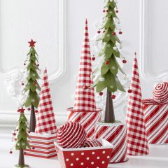 Farmhouse Plaid Cone Tree Set of 3