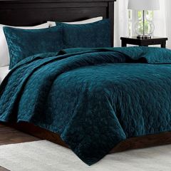 Faux Velvet 3 Piece Comforter Set
