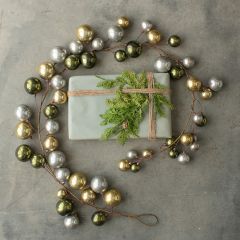 Festive Farmhouse Ball Garland