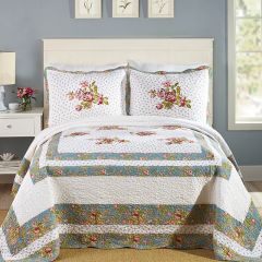 Beautiful Cottage Quilt Set