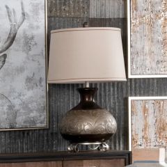 Footed Swirl Pattern Table Lamp