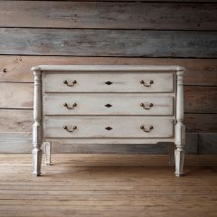 French Country 3 Drawer Chest | SHIPS FREE