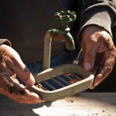 Gardener’s Faucet Soap Dish
