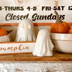 Ghoulish Ghost Figurine Set of 2