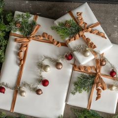 Glass Beaded Tinsel Garland