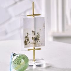 Gold Metal 4x6 Photo Easel
