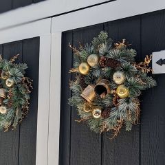 Gold Shimmer Holiday Wreath