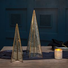 Gorgeous Glacial Modern Christmas Tree Figure