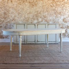 Grand French Distressed White Oval Dining Table