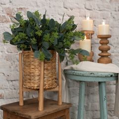 Handled Seagrass Basket With Stand