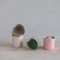 Heart Shaped Stoneware Handleless Mug Set of 4