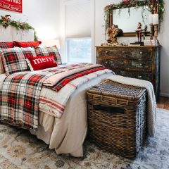 Lidded Storage Basket Trunk