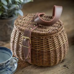 Lidded Wicker Basket With Buckle Closure