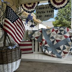 Modern Heirloom Americana Quilt Set