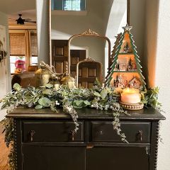 Natural Charms Eucalyptus Garland