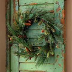 Natural Elements Evergreen Wreath