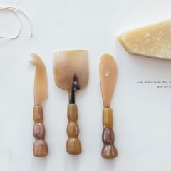 Natural Horn 3 Piece Cheese Server Set