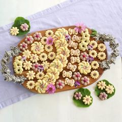 Oval Serving Board With Honeybee Handles