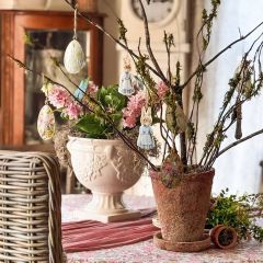 Painted Metal Daisy Egg Apron Ornament 