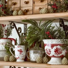 Pinecone Shaped Tealight Set of 9 Green