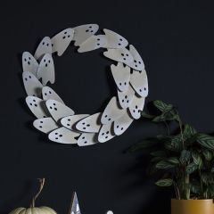 Poltergeist Ghost Wreath