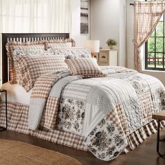 Portabella Floral Patch Quilt