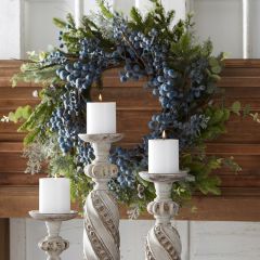 Powdered Grape Wreath