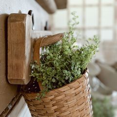 Primitive Single Yoke Wall Hanger