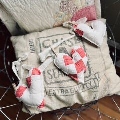 Quilted Heart Valentine's Day Garland