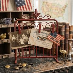 Red-Hued Metal Tabletop Gate 10 Inch