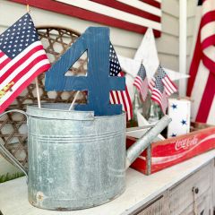Rustic Wooden 4 Shelf Sitter