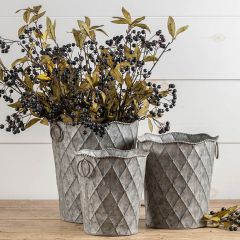 Scalloped Rim Diamond Pattern Bucket Set of 3