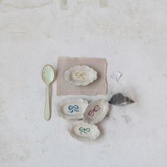 Scalloped Stoneware Trinket Dish with Bow Set of 4