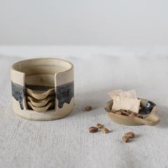 Set of 4 Stoneware Appetizer Plates With Holder