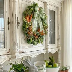 Spring Carrot And Berry Foliage Wreath