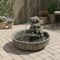 Stacked Frogs Garden Fountain