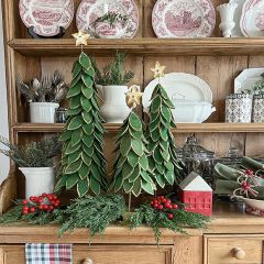 Star Topped Christmas Tree on Gold Base Set of 3