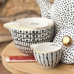 Stoneware Pattern Measuring Cups Set of 4