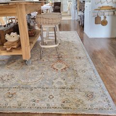 Traditional Blue/Gold Area Rug