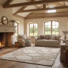 Tufted Beige/Ivory Floral Motif Area Rug